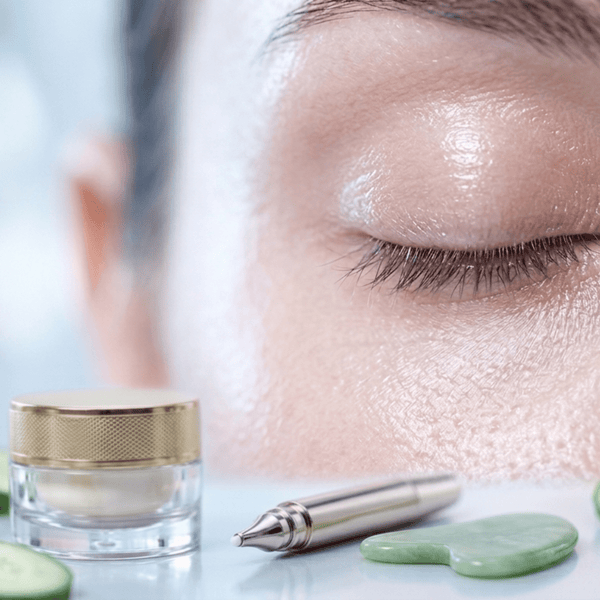 Cernes, poches, ridules : le guide complet du contour des yeux